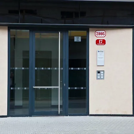 Sunny, Fully Furnished Type With Terrace Pilzno