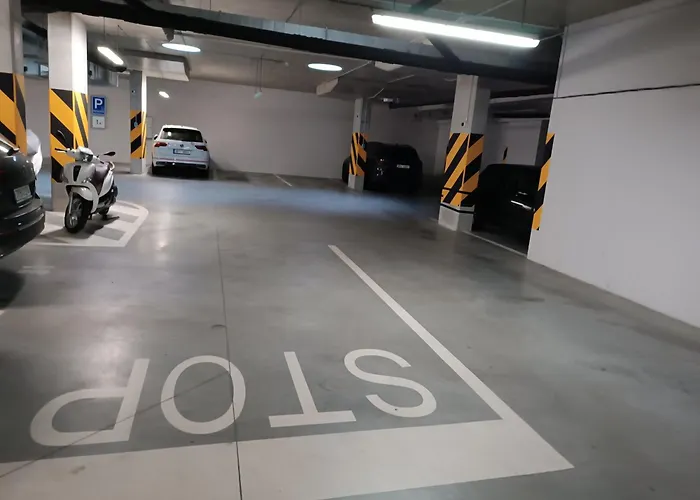 アパート Sunny, Fully Furnished Type With Terrace