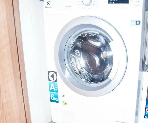 Apartment Sunny, Fully Furnished Type With Terrace